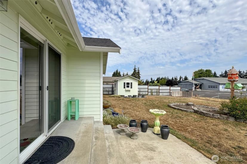 Property photo for 10 Valley Farm Court, Sequim photo 33