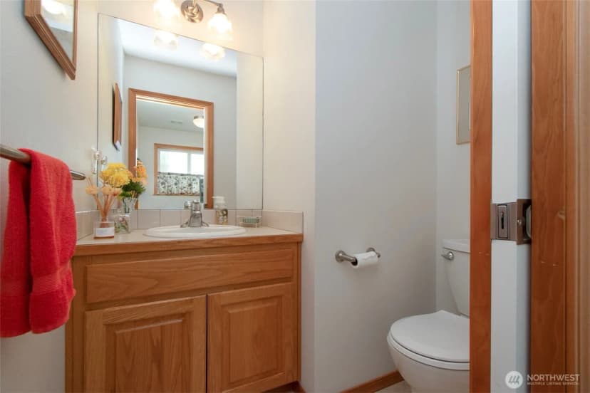 Property photo for 10 Valley Farm Court, Sequim photo 28