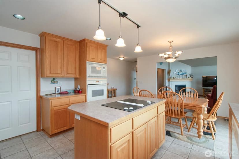 Property photo for 10 Valley Farm Court, Sequim photo 13