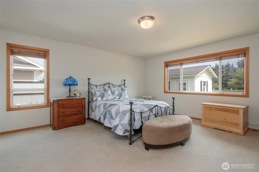 Property photo for 10 Valley Farm Court, Sequim photo 21