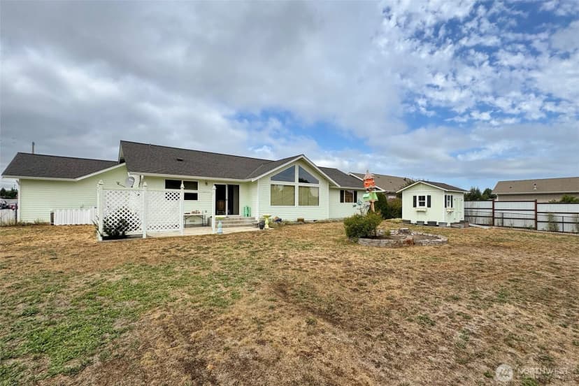 Property photo for 10 Valley Farm Court, Sequim photo 32