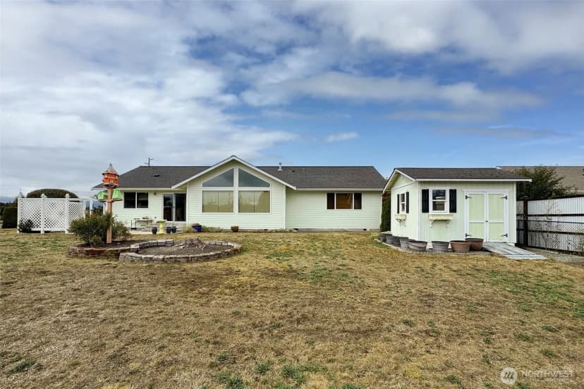 Property photo for 10 Valley Farm Court, Sequim photo 38