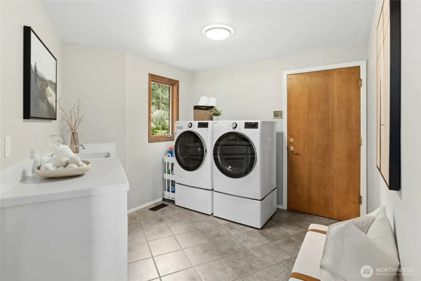 Property photo for 14330 172nd Avenue Ne, Redmond photo 32