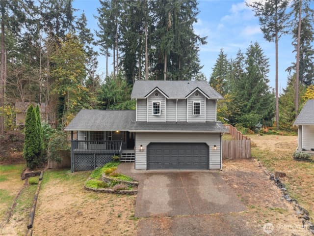 Property photo for 18127 Stoney Ct Se, Yelm photo 2