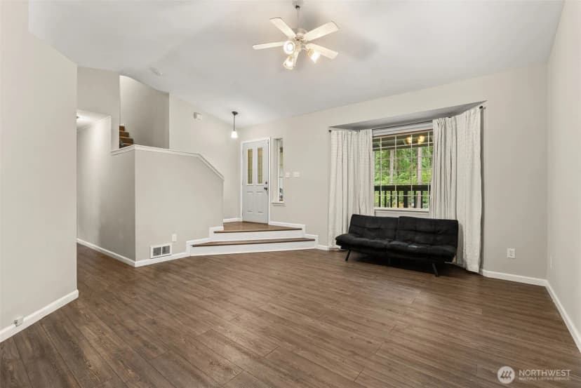 Property photo for 18127 Stoney Ct Se, Yelm photo 6