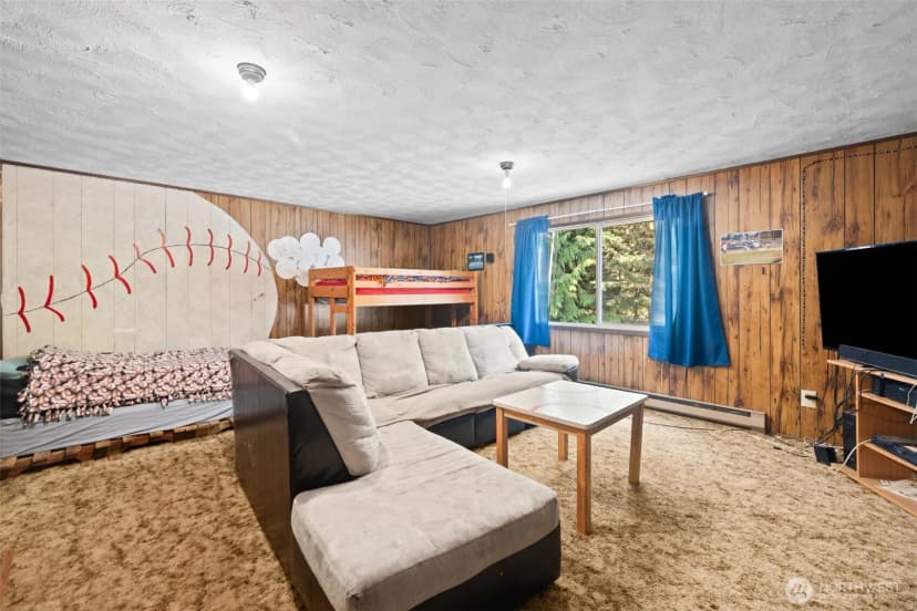 Property photo for 533 Hulse Road, Port Angeles photo 38