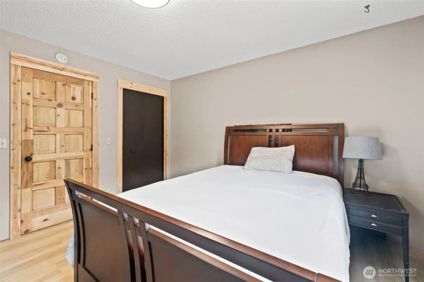 Property photo for 533 Hulse Road, Port Angeles photo 18