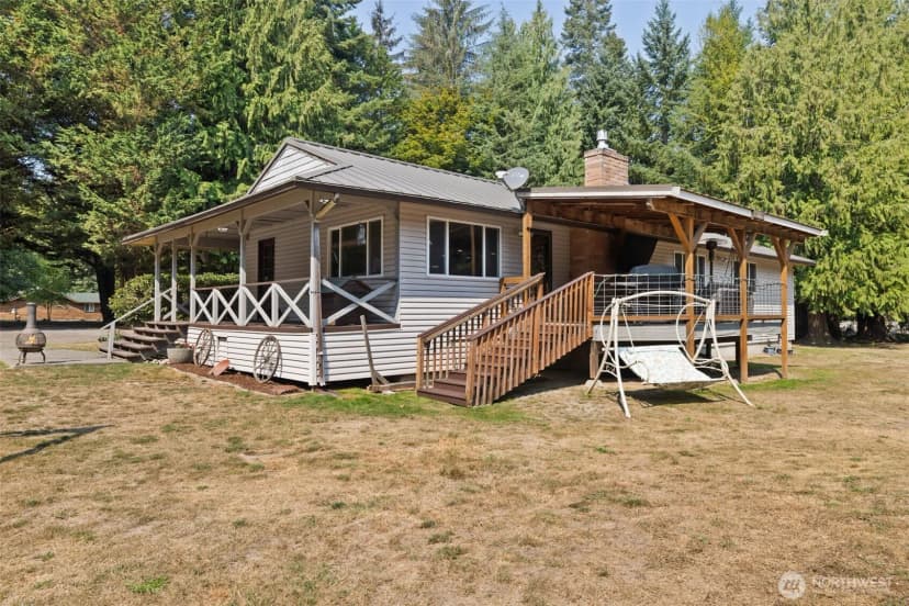 Property photo for 533 Hulse Road, Port Angeles photo 27