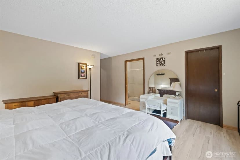 Property photo for 533 Hulse Road, Port Angeles photo 25