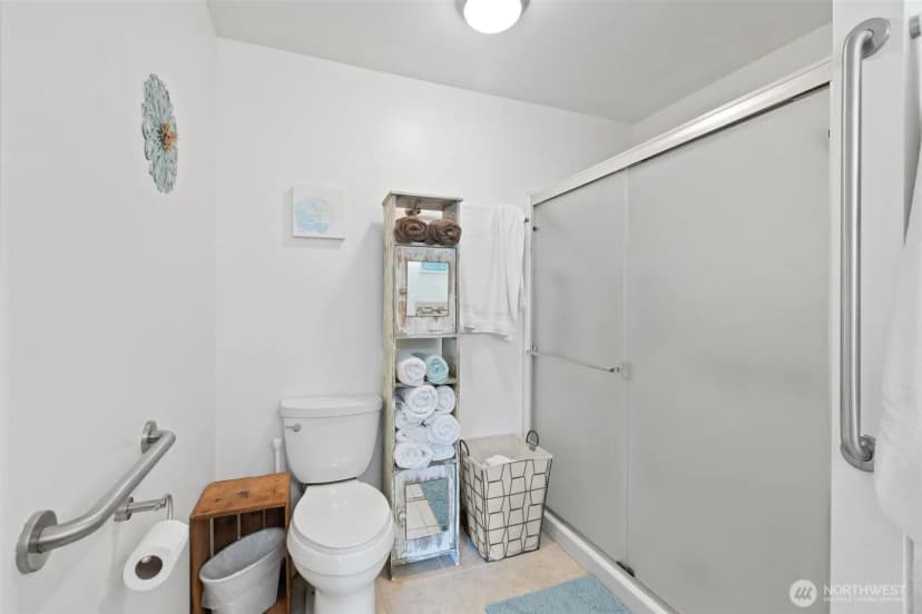 Property photo for 533 Hulse Road, Port Angeles photo 23