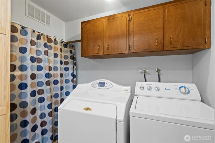 Property photo for 533 Hulse Road, Port Angeles photo 17