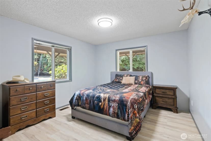 Property photo for 533 Hulse Road, Port Angeles photo 21