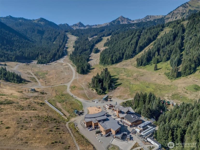 Property photo for 33613 Crystal Mountain Boulevard E #502, Enumclaw photo 29