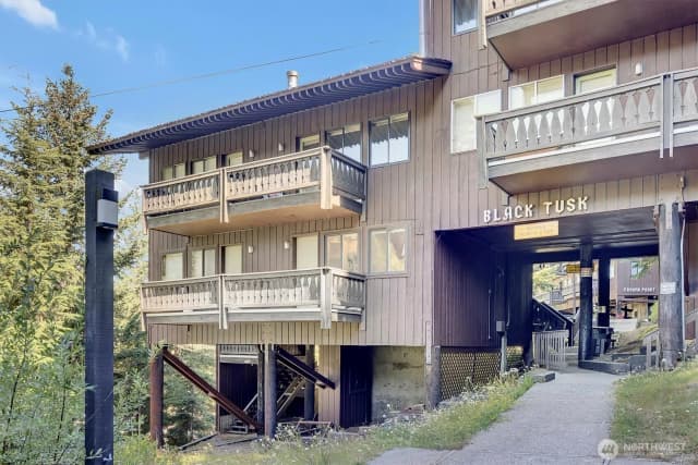 Property photo for 33613 Crystal Mountain Boulevard E #502, Enumclaw photo 2