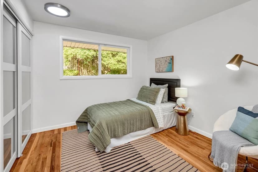 Property photo for 1411 176th Place Ne, Bellevue photo 22