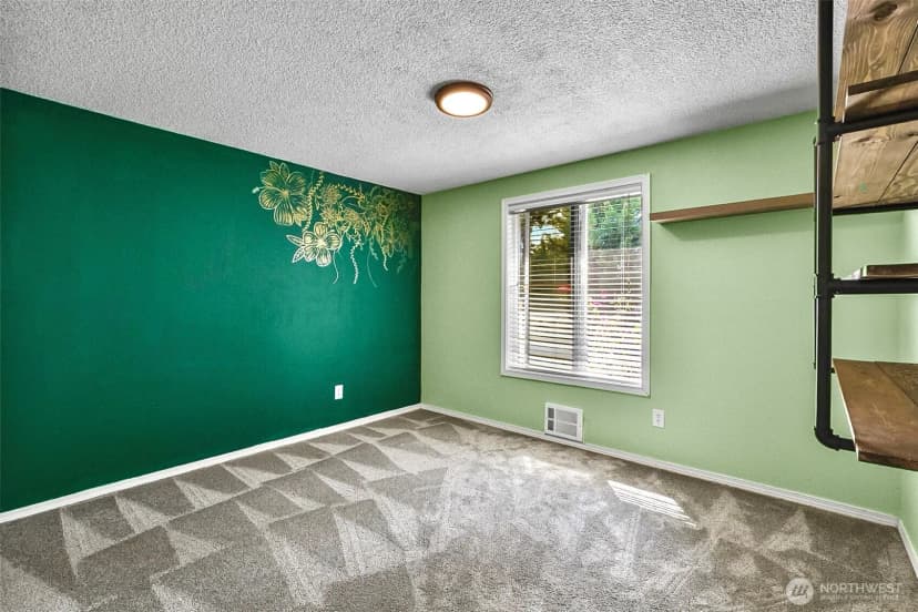 Property photo for 11510 Se 215th Street, Kent photo 24