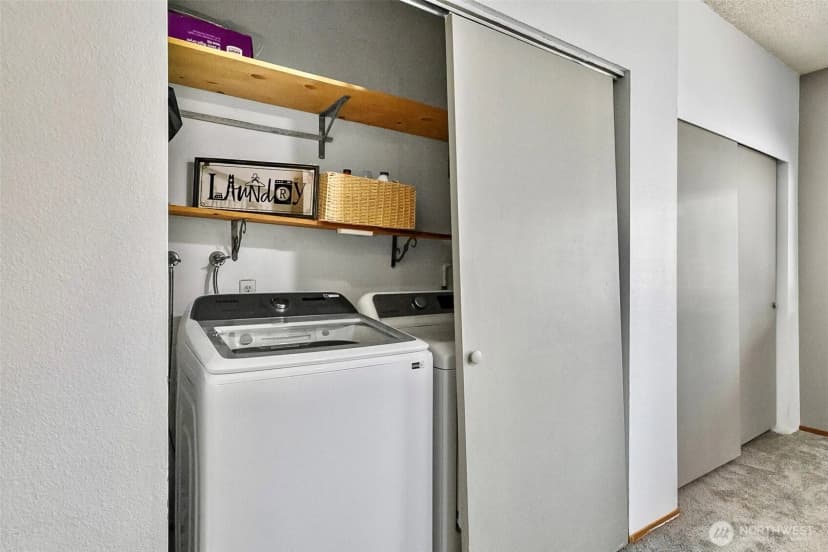 Property photo for 11510 Se 215th Street, Kent photo 16