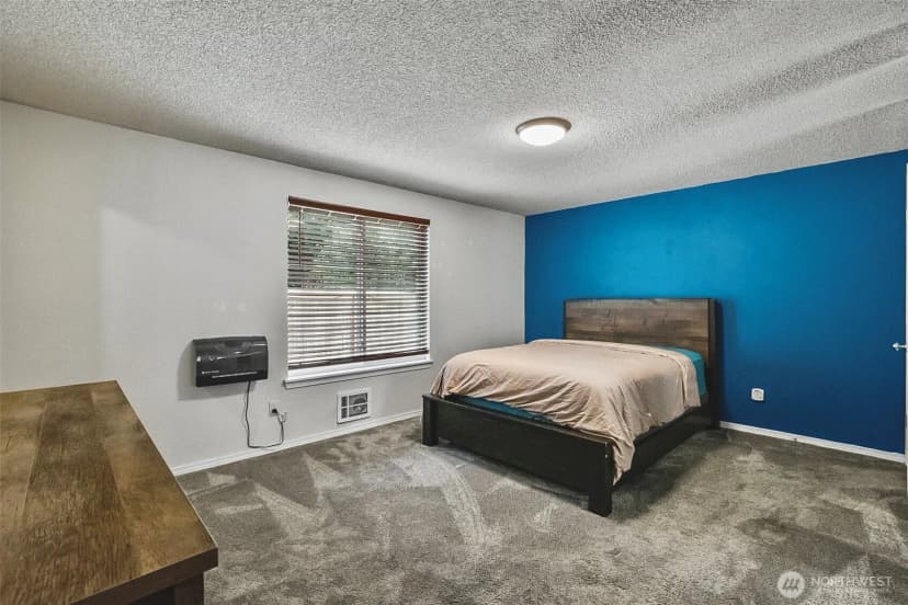 Property photo for 11510 Se 215th Street, Kent photo 17