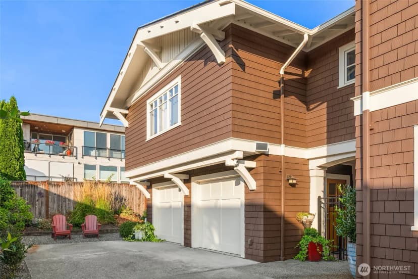 Property photo for 208 Waverly Way, Kirkland photo 40