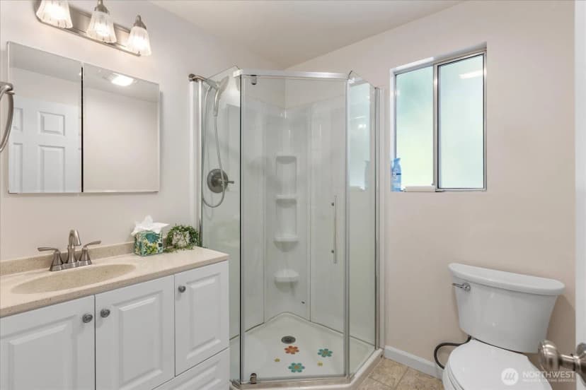 Property photo for 13204 60th Drive Se, Everett photo 21