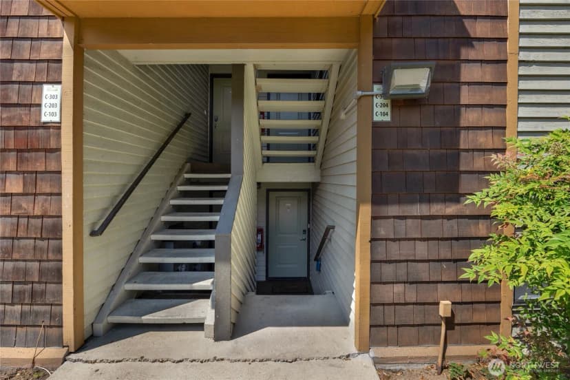 Property photo for 23405 16th Place S #c104, Des Moines photo 6