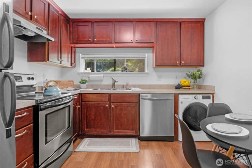 Property photo for 23405 16th Place S #c104, Des Moines photo 11