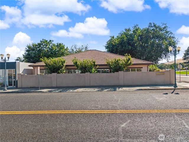 Property photo for 56 C Street Nw, Ephrata photo 3