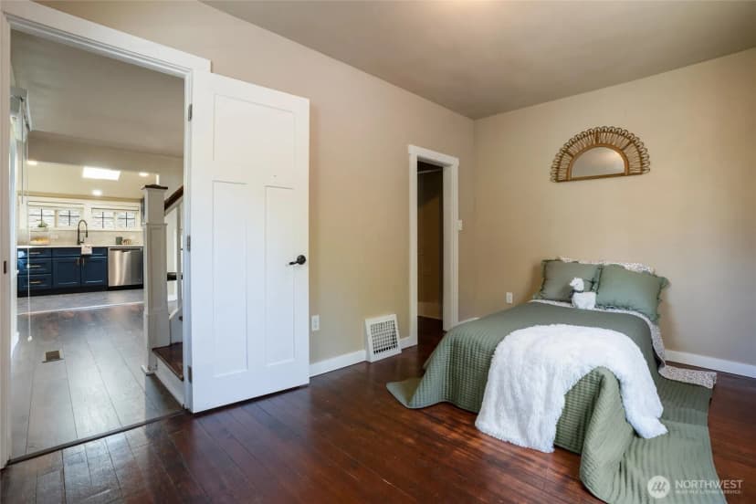 Property photo for 735 S Summit Avenue, Bremerton photo 18