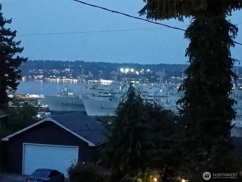 Property photo for 735 S Summit Avenue, Bremerton photo 30