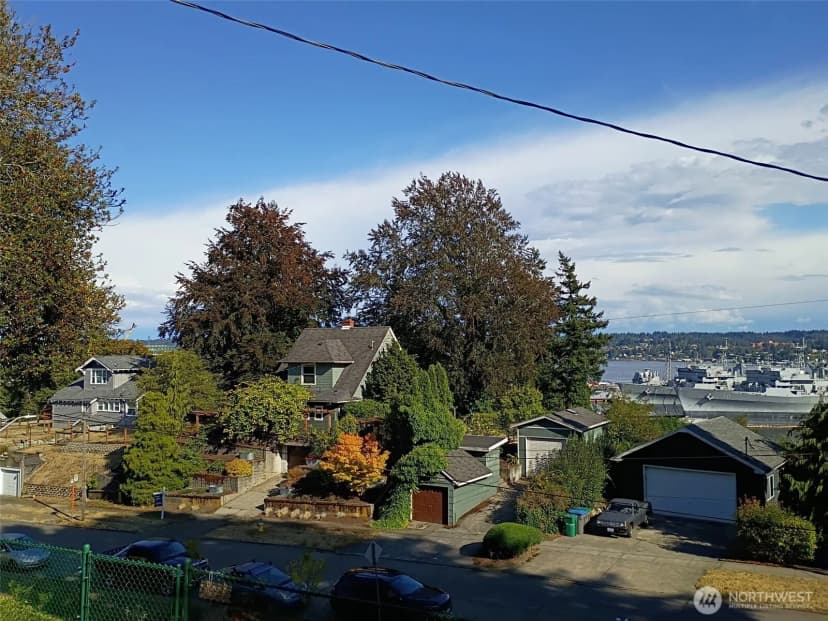 Property photo for 735 S Summit Avenue, Bremerton photo 34