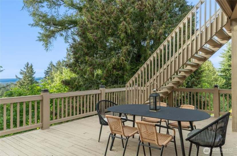 Property photo for 4455 163rd Place Se, Bellevue photo 35