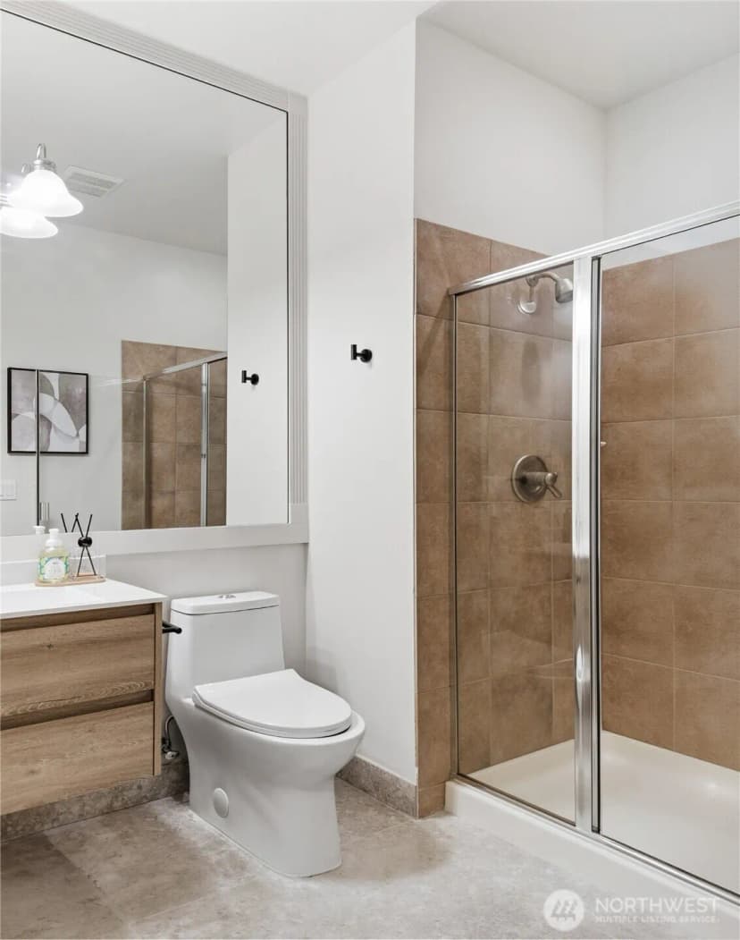 Property photo for 4455 163rd Place Se, Bellevue photo 23
