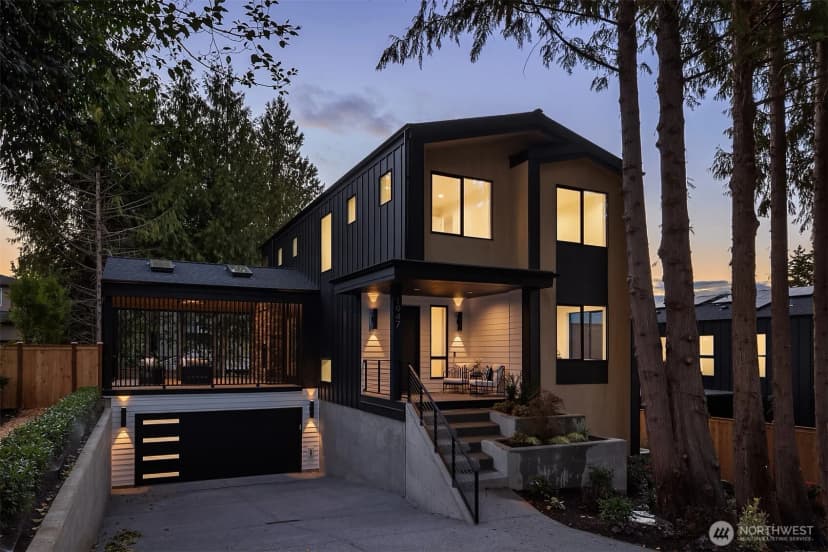 Property photo for 1947 1st Street, Kirkland