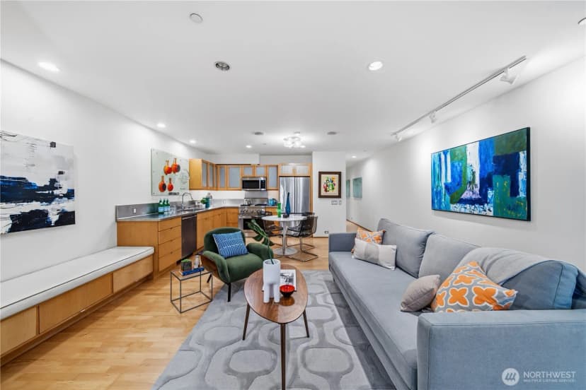 Property photo for 5611 University Way Ne #200b, Seattle photo 10