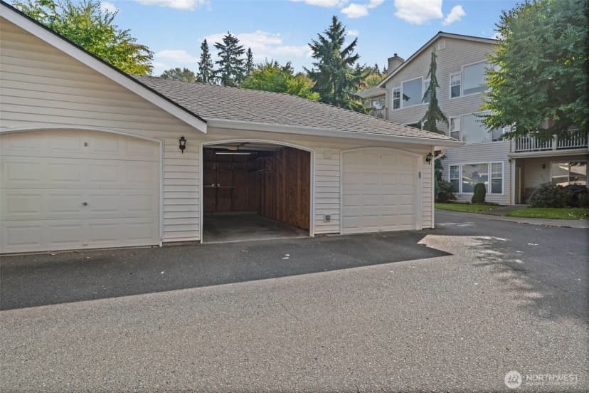 Property photo for 4702 Mill Pond Drive Se #403, Auburn photo 14
