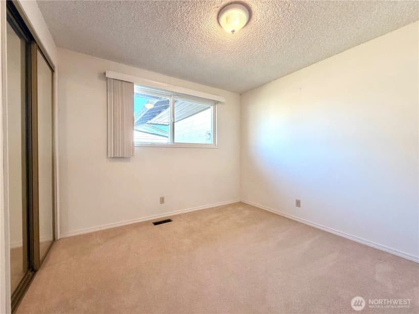 Property photo for 3430 Olive Way, Longview photo 11