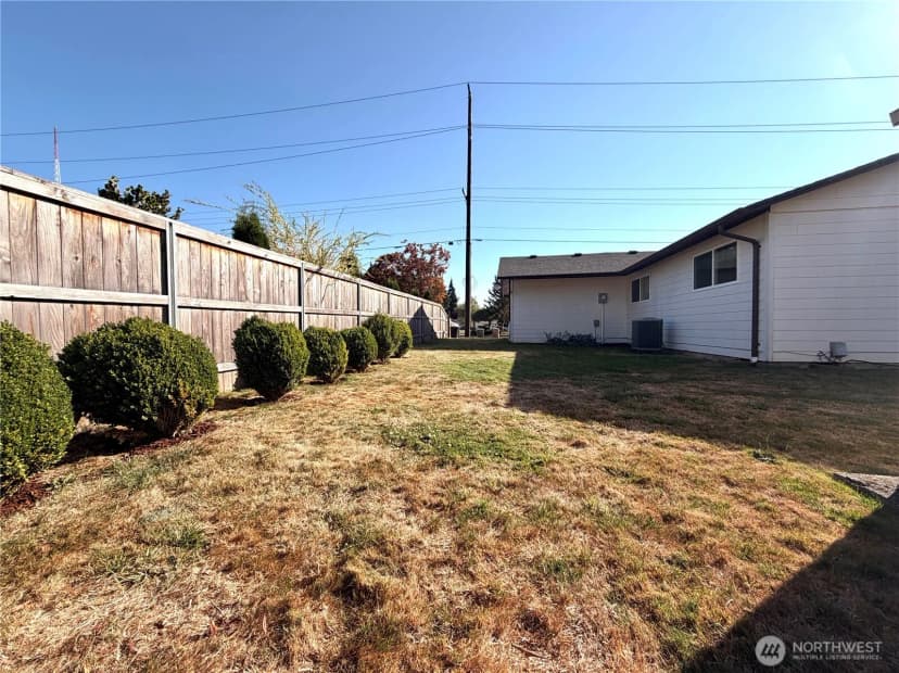 Property photo for 3430 Olive Way, Longview photo 18