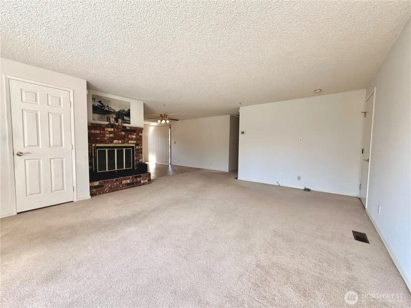 Property photo for 3430 Olive Way, Longview photo 4