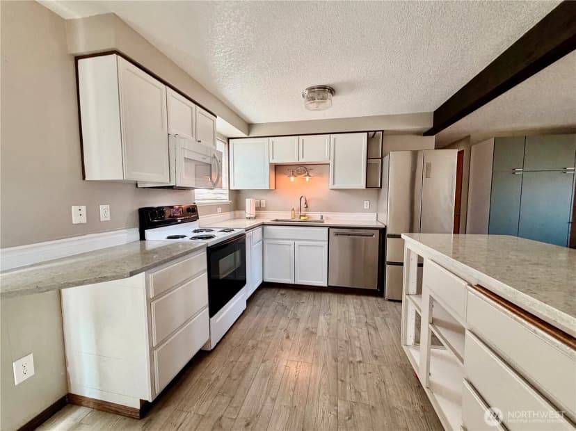 Property photo for 142 Gassman Road, Castle Rock photo 6