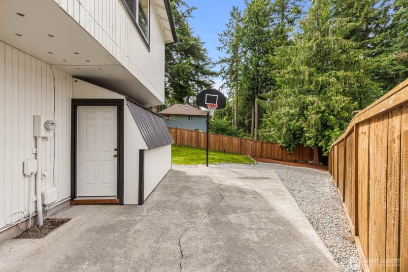 Property photo for 18103 81st St E, Bonney Lake photo 10