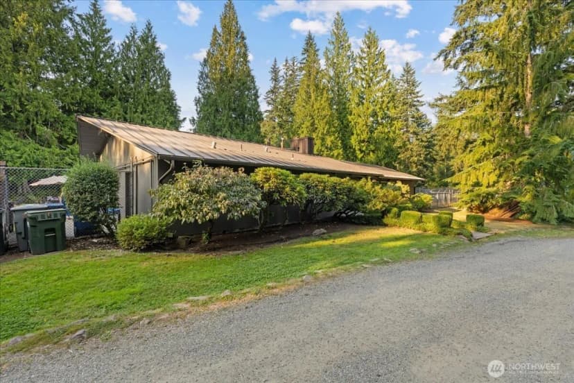 Property photo for 15009 245th Avenue Se, Issaquah photo 23