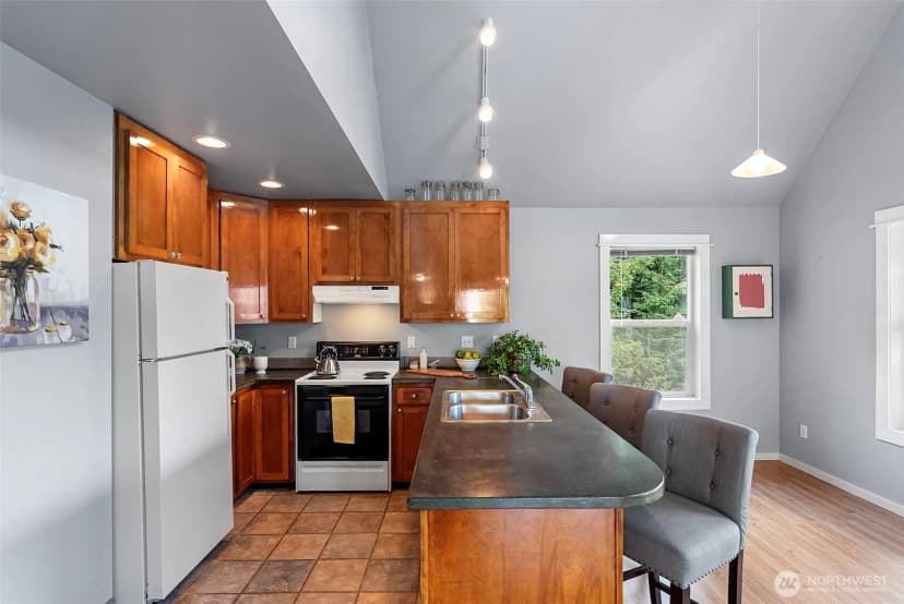 Property photo for 24688 W Holly View Drive, Seabeck photo 8