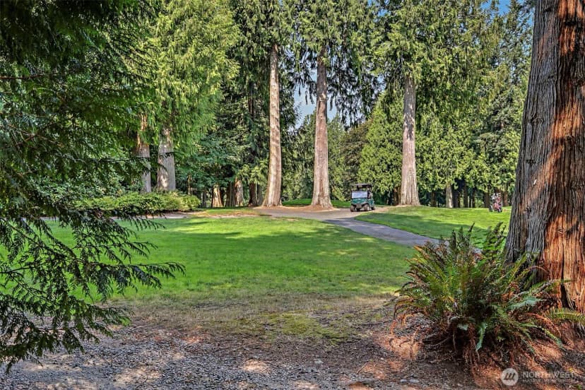 Property photo for 2235 Sahalee Drive E, Sammamish photo 14