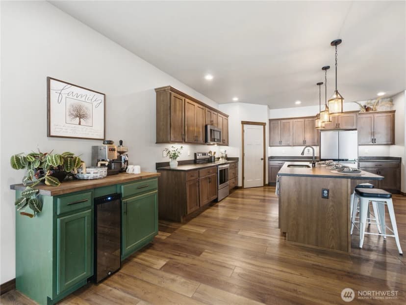Property photo for 625 S Perry Avenue, East Wenatchee photo 18