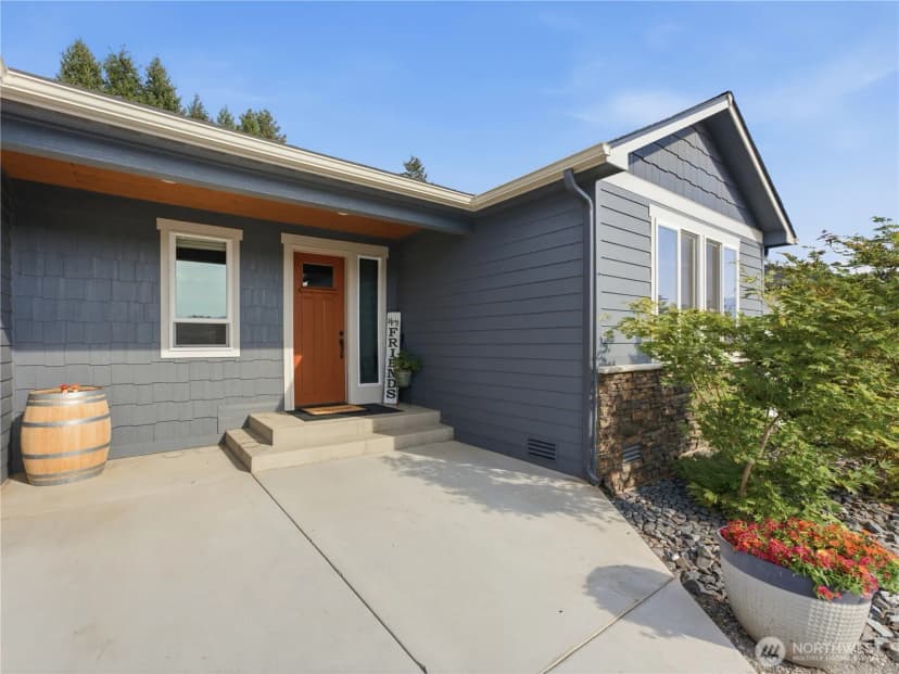 Property photo for 625 S Perry Avenue, East Wenatchee photo 5