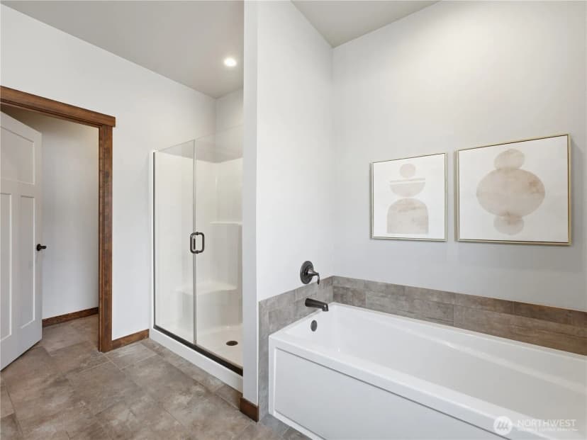 Property photo for 625 S Perry Avenue, East Wenatchee photo 31