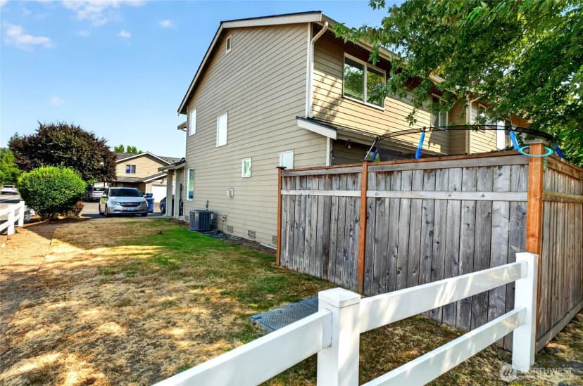 Property photo for 302 29th Street Se #101, Auburn photo 29