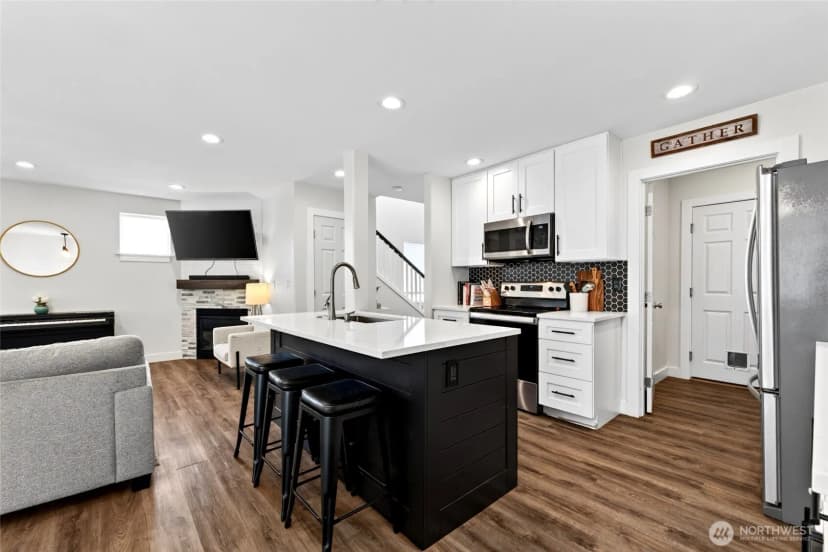 Property photo for 302 29th Street Se #101, Auburn photo 7