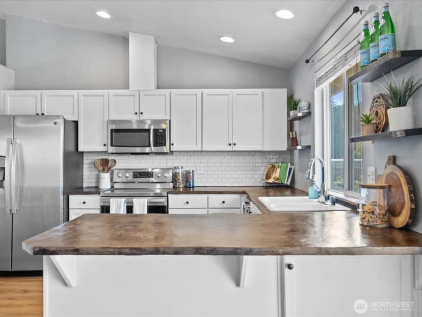 Property photo for 3206 91st Drive Ne, Lake Stevens photo 13