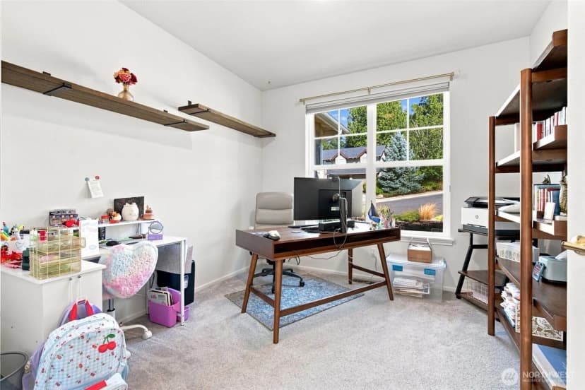 Property photo for 6086 Kingfisher Court, Bremerton photo 26